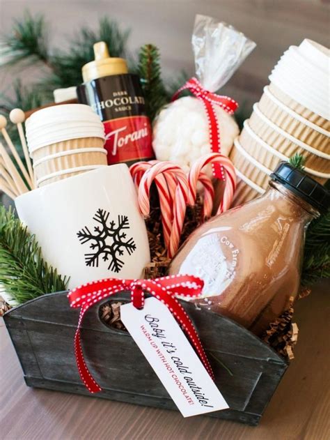 christmas gift basket ideas on pinterest